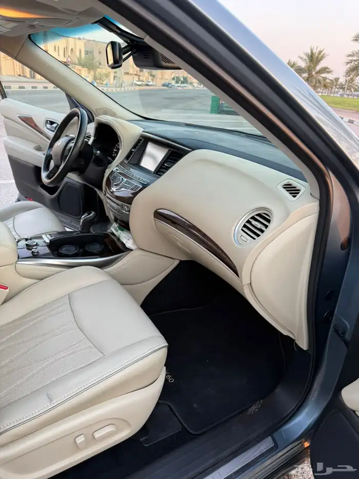 إنفينيتي QX60 3