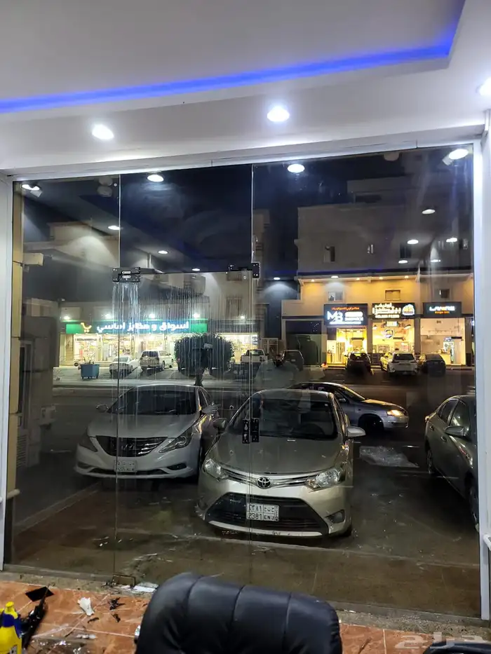 تظليل واجهات محلات 3