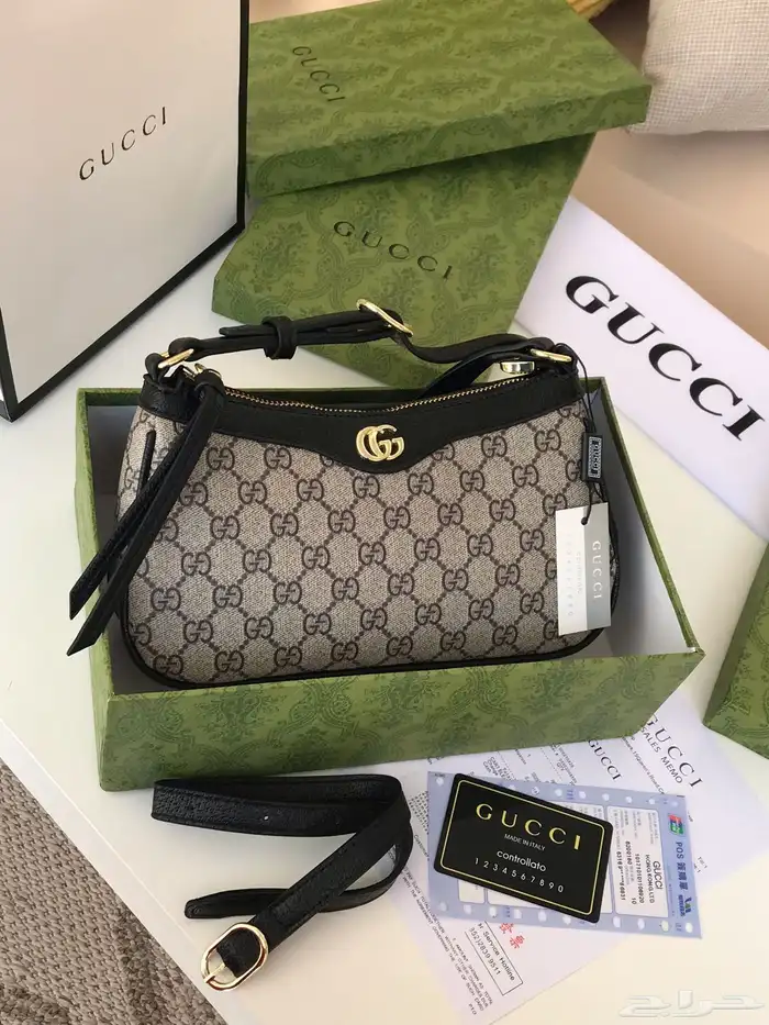 كعب لوبوتان شنط قوتشي الهبه شنط ايرمز 23