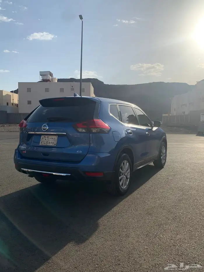 نيسان اكس تريل 2018 للبيع 2