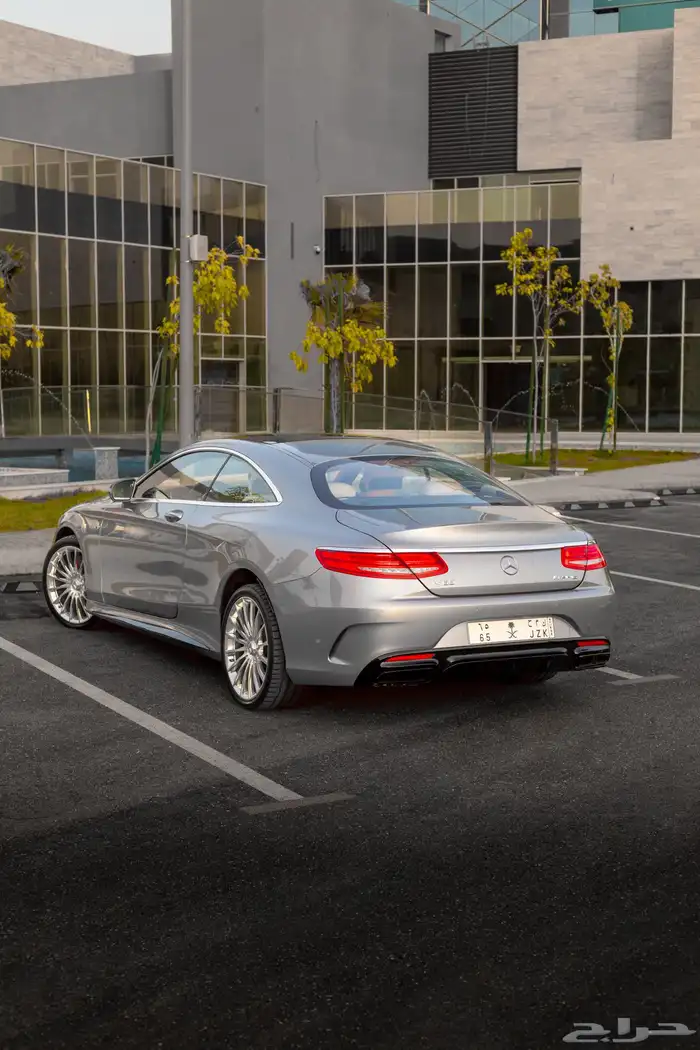 مرسيدس S65 كوبيه 12