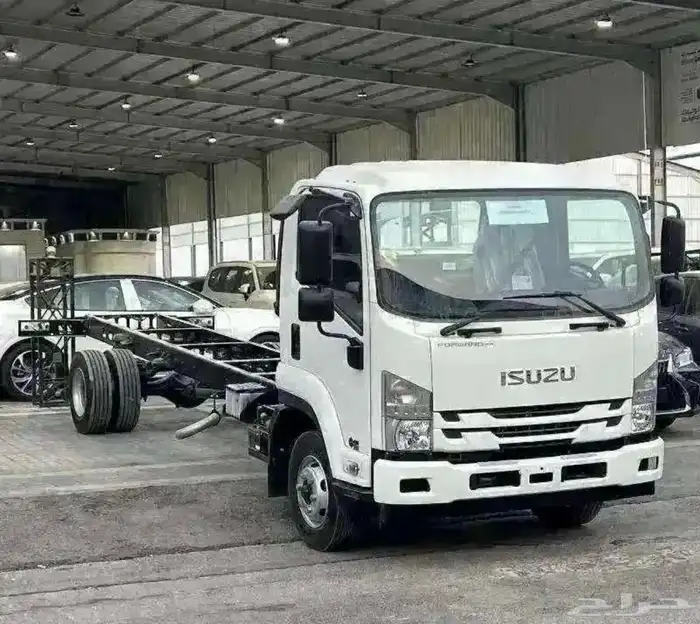 ايسوزو دينا 6 طن 2025 مبيعات التقسيط للشركات والمؤسسات 1