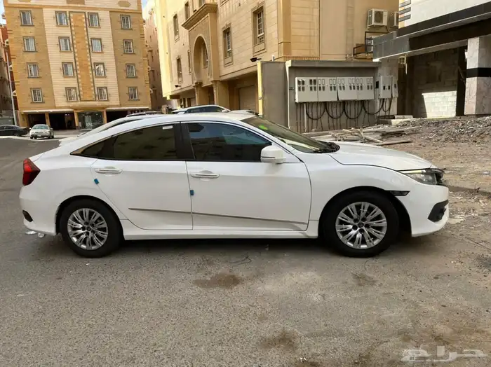هوندا سيفيك 2017 ستاندر نظيفة وجاهزة للاستخدام 2