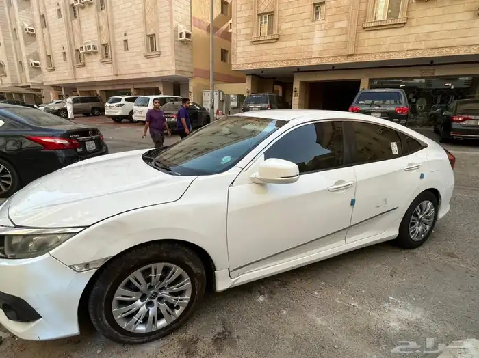هوندا سيفيك 2017 ستاندر نظيفة وجاهزة للاستخدام 5