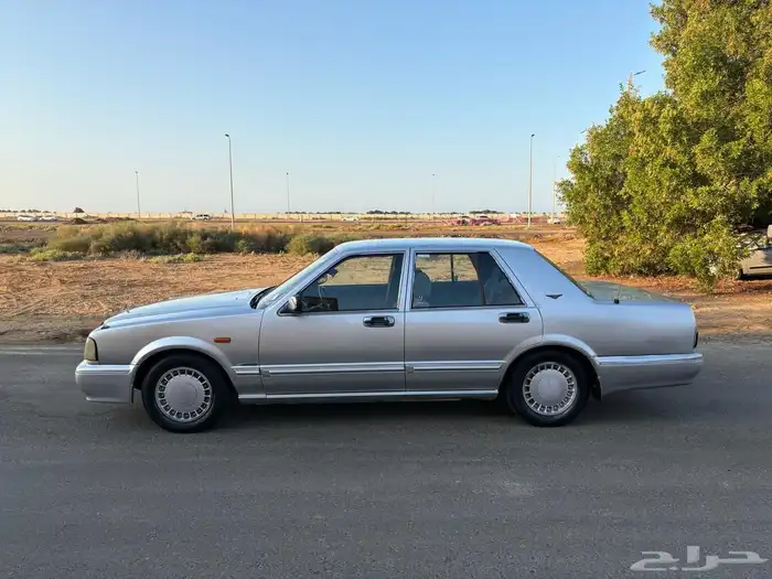 نيسان سيدرك V6 1