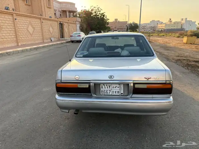 نيسان سيدرك V6 6