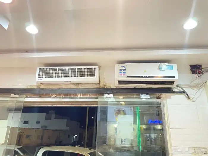 مطعم بيتزا وبرجر مشوي لتقبيل 6