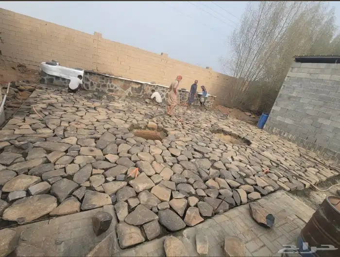 بنا جميع الحجر 0