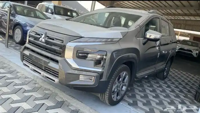 متسوبيشي اكسباندر 2025 كروس فل كامل بالنقد والتقسيط 0