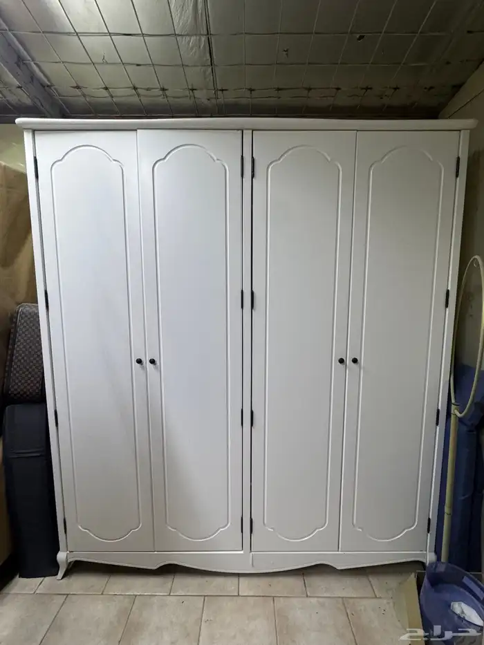 دولاب - له قسمين 0