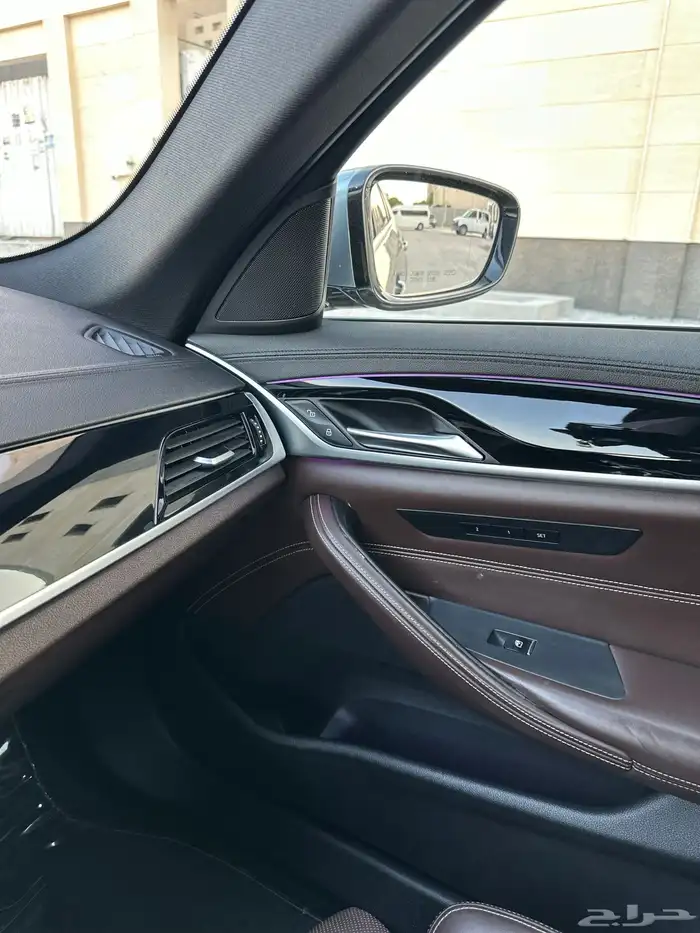 بي أم دبليو BMW الفئة الخامسه 520 2018 ديزل 30