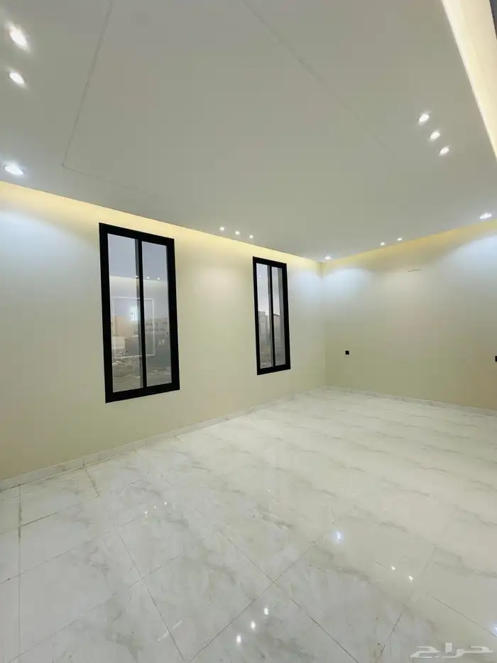 للبيع شقق علويه تشطيبVipبالمحاله ح الزهور بسعر550الف 6