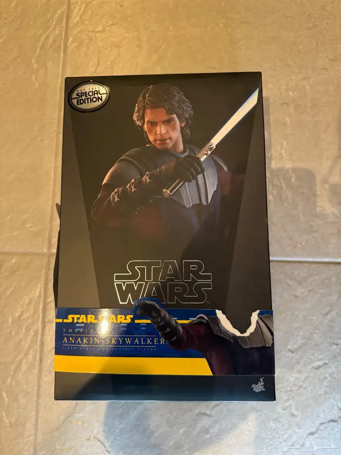 hot toys figures مجسمات هوت تويز 1