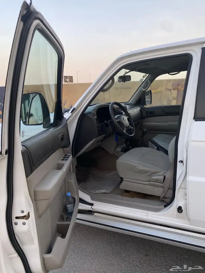 نيسان بترول موديل 2003 9