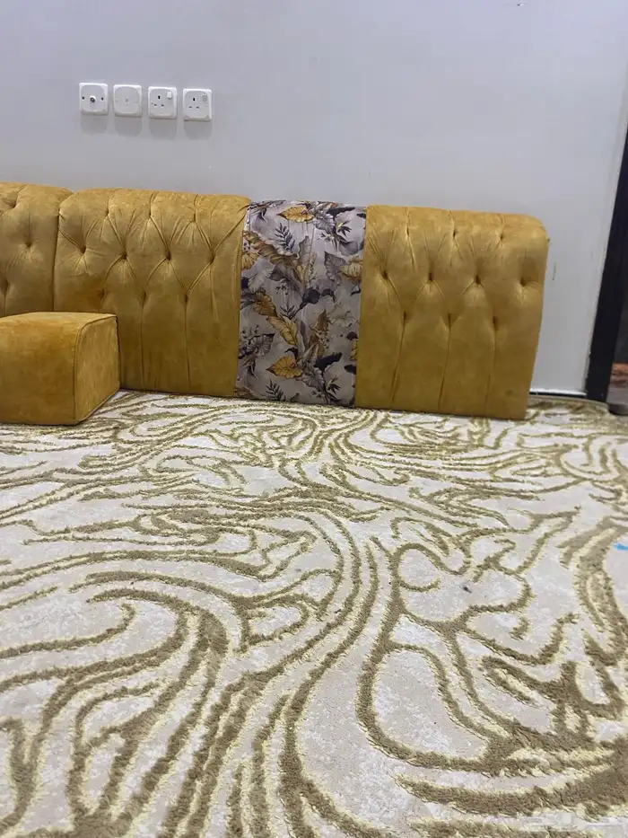 مساند ظهريه 4فى 5 مع الفرشه نظيفه 2
