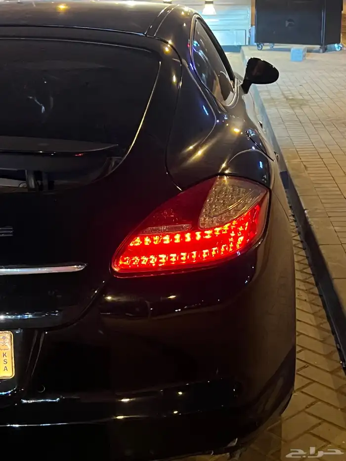 للبيع بورش بانيمرا V8 فل كامل 4
