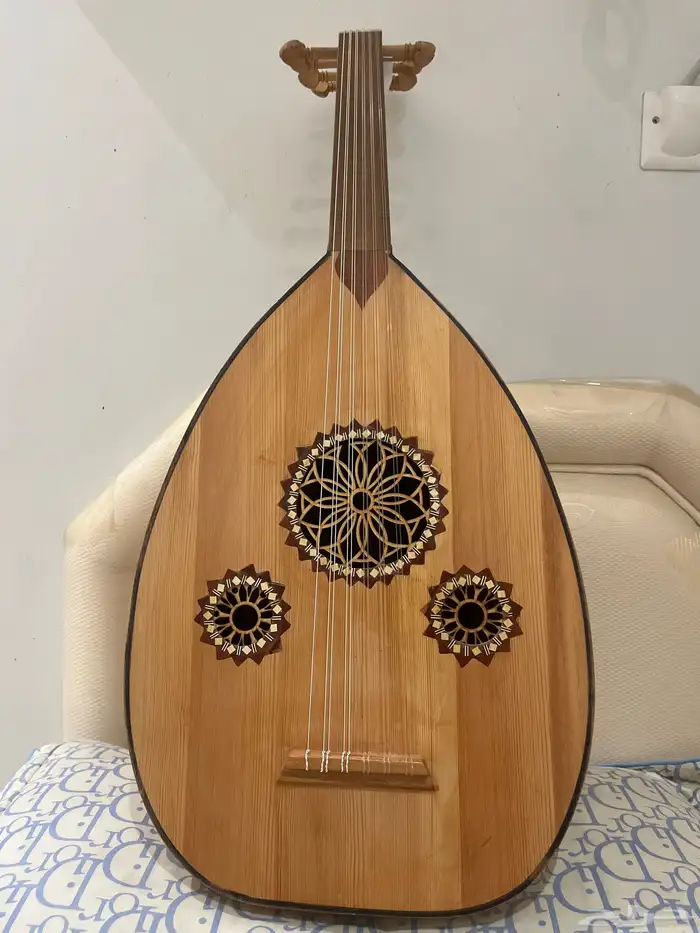 عود عزف مصري 0
