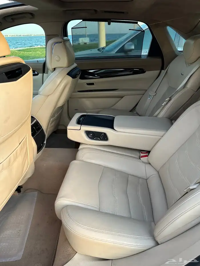 كاديلاك CT6 2018 14