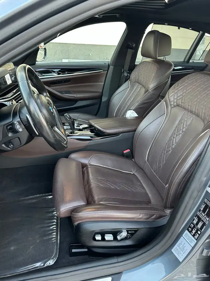 بي أم دبليو BMW الفئة الخامسه 520 2018 ديزل 15