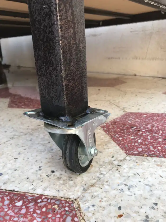 سرير للبيع 3