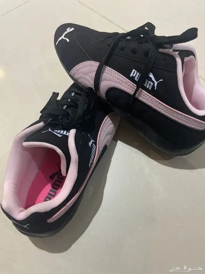 جزمه بوما سبيدكات اسود-وردي 3