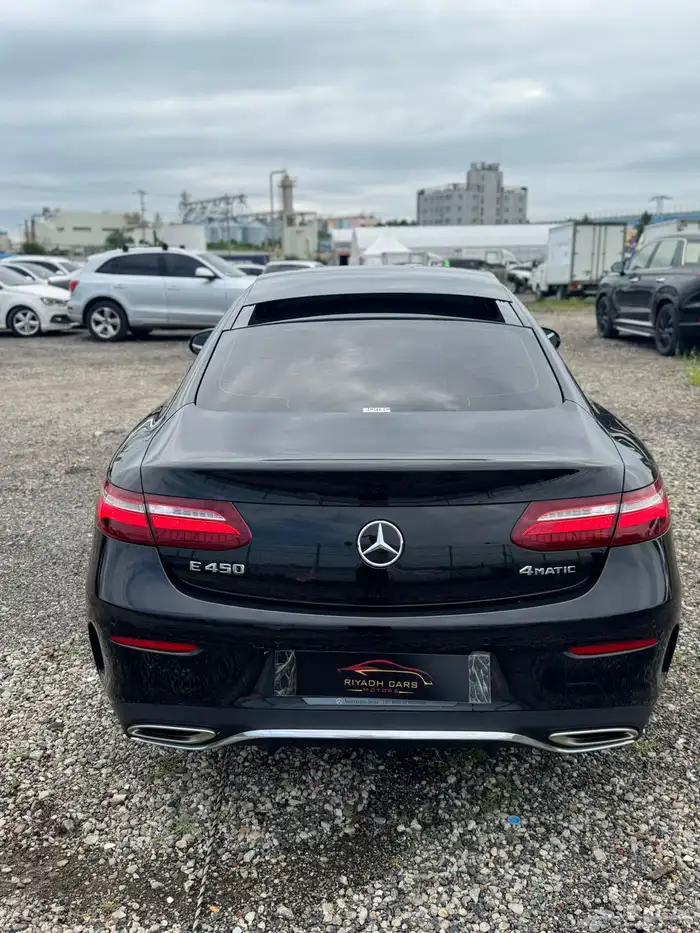 مرسيدس كوبيه E450 AMG موديل 2020 (بحالة ممتازة)) 3