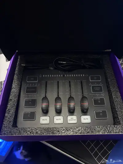 mixer fifine sc3 index