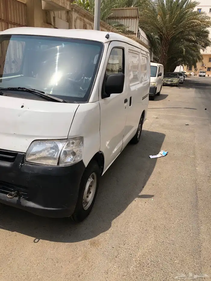 تأجير باصات بضاعة فان نقل البضائع 2