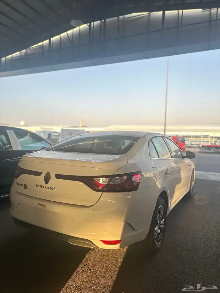 رينو ميجان 2024 3