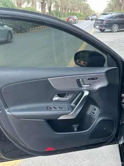 Benz A (39k km) بدون حوادث index