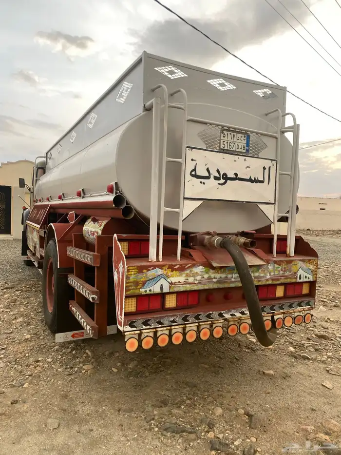 بوز عايدي وايت 3