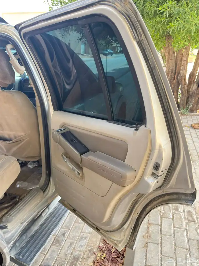فورد اكسبلورر 2007 10