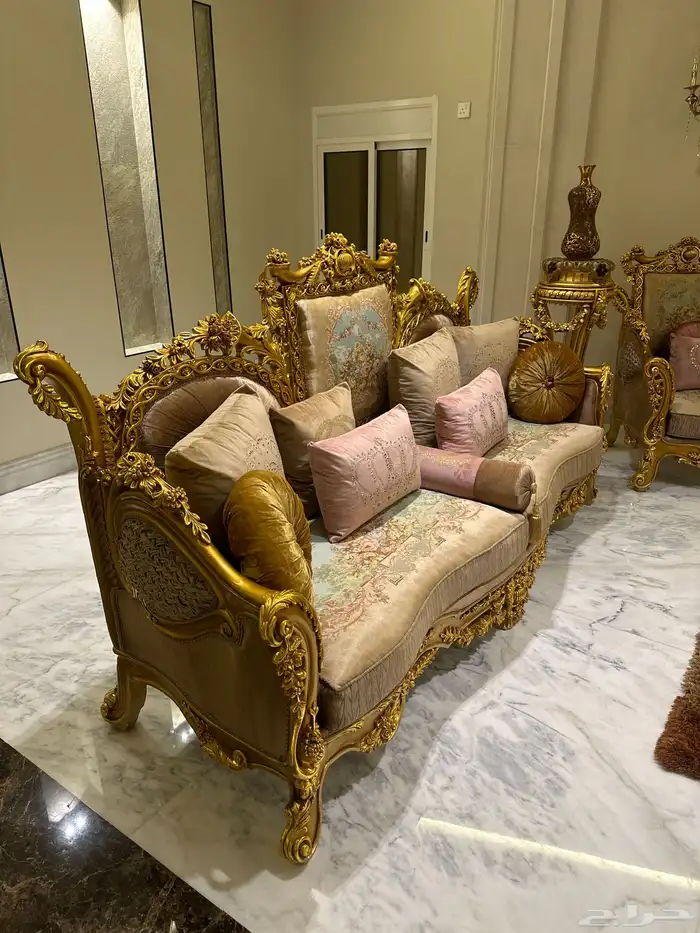 طقم كنب كلاسيك 2