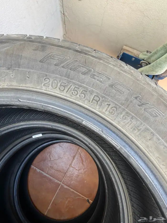 للبيع كفرات مقاس 205 55 16 1
