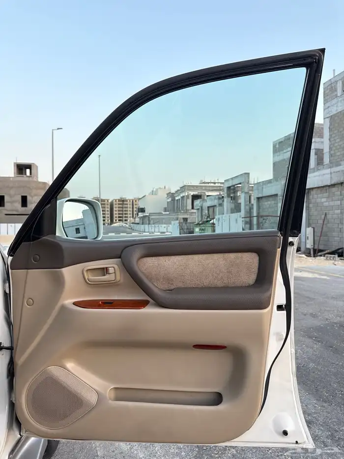 لاندكروزر GXR قير عادي فل - 2003 بريمي 34
