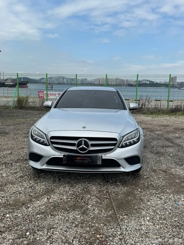 مرسيدس C200 موديل 2020 (بحاله ممتازه) 1