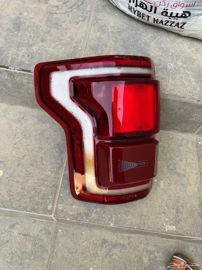 اسطب فورد رابتر يسار 2020 3