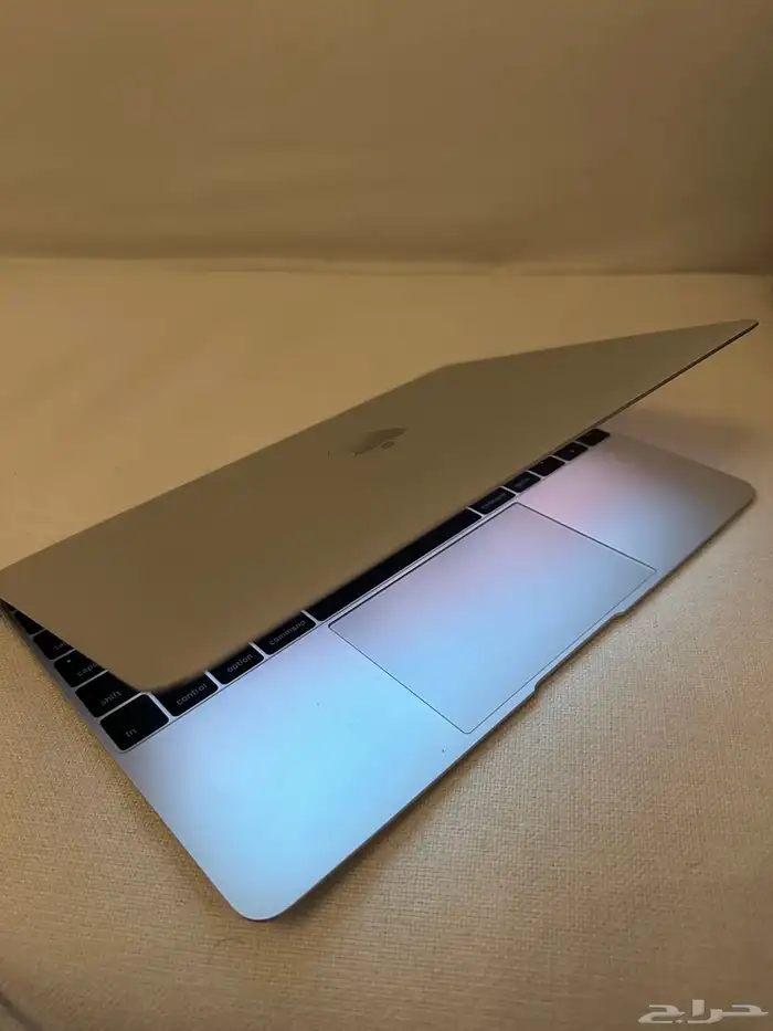 لابتوب ماك 1