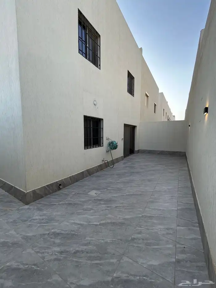 للايجار فيلا في حي النرجس شمال مدينة الرياض 13