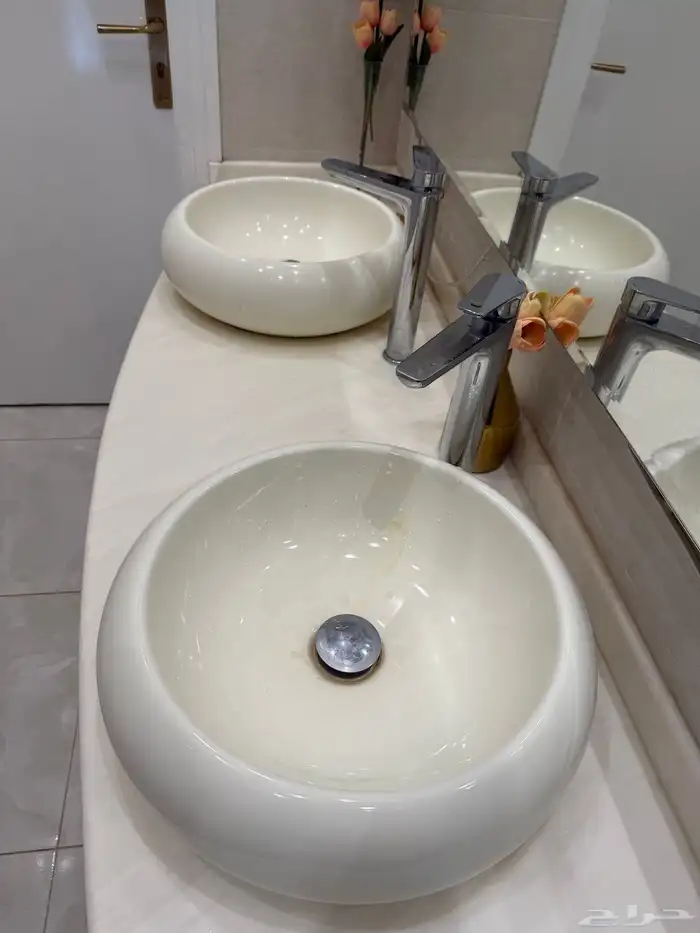 مغاسل عدد 2   احواض رخام بحاله ممتازه 3