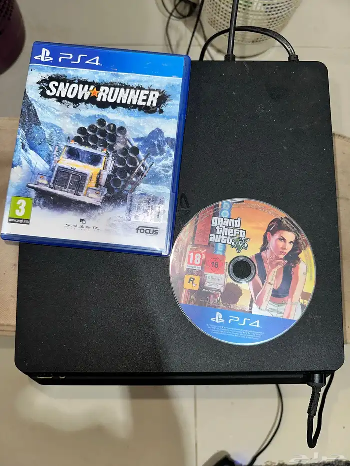 بلايستيشن4 500 جيجا   لعبة قراند 5 و سنورانر 0