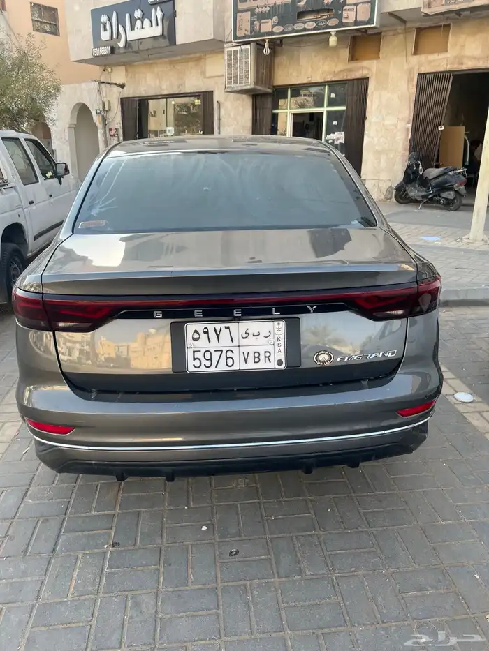 جيلي امجراند 2023 4