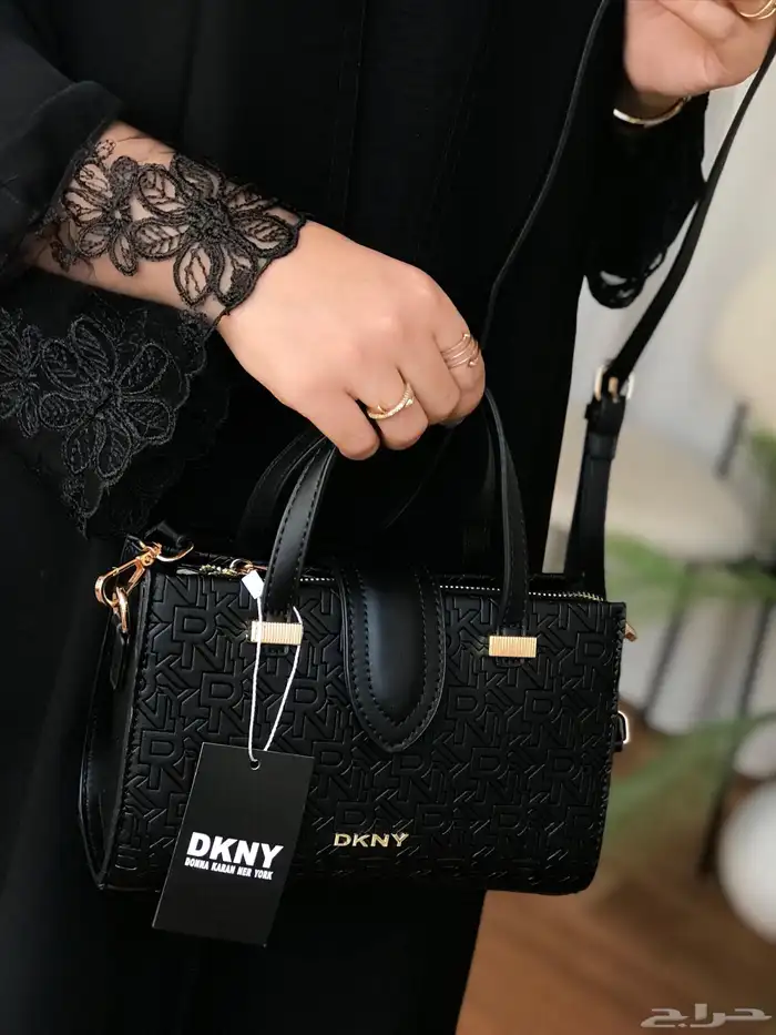 كعب لوبوتان شنط قوتشي الهبه شنط ايرمز 18