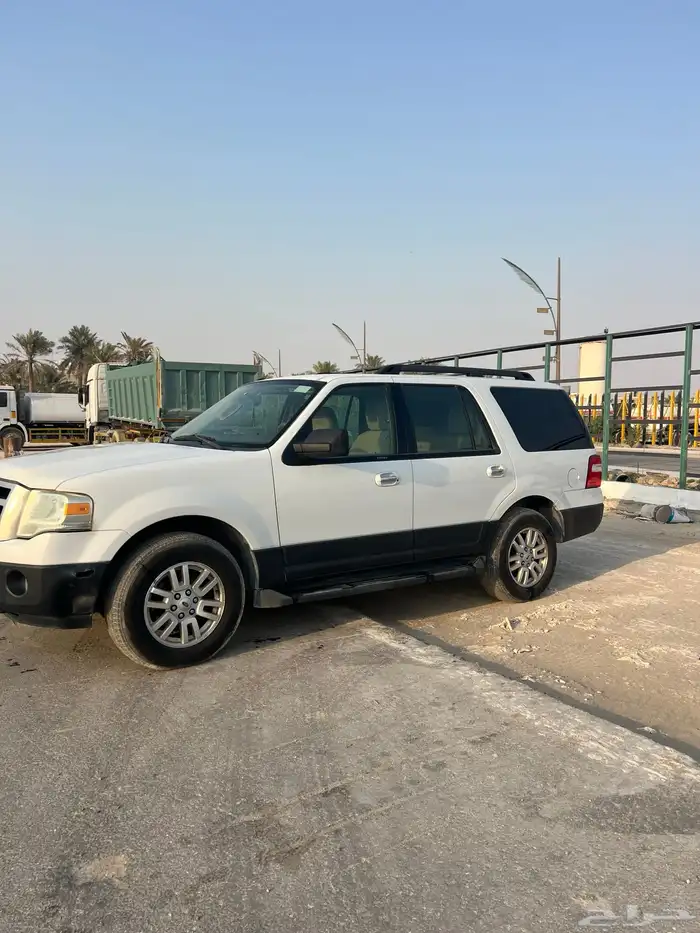فورد اكسبديشن 2014 ممشى 350 الف 1