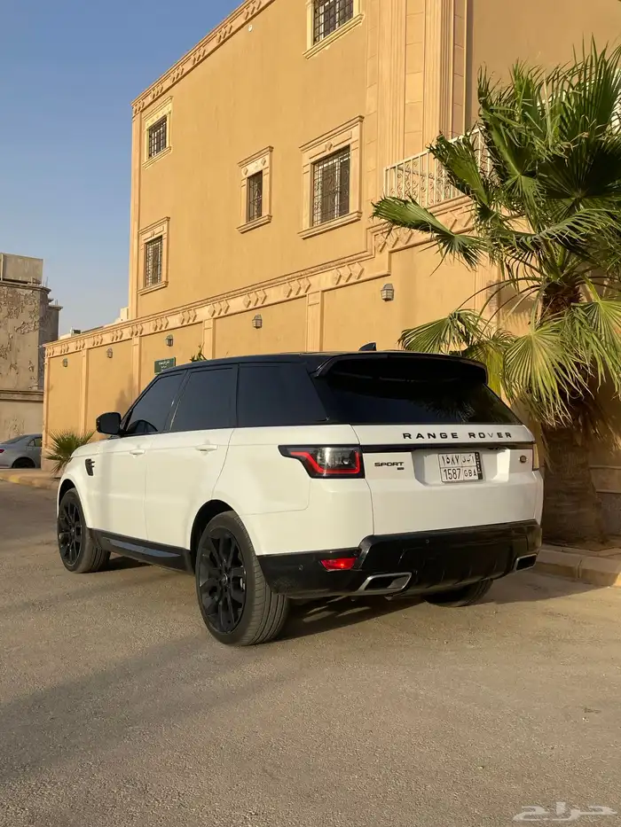 رنج روفر سبورت ديزل 2021 ( بحالة الوكالة ) 10