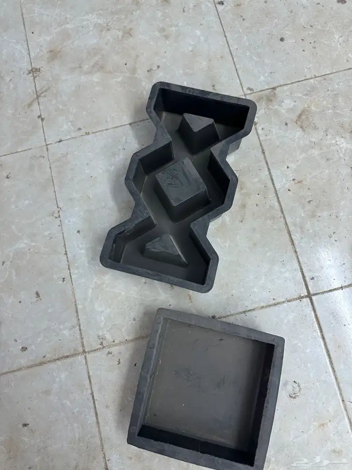 قوالب للبيع 1