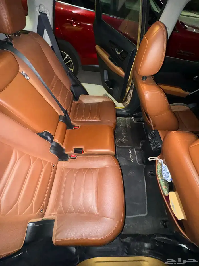 2018 نيسان اكس تريل 6