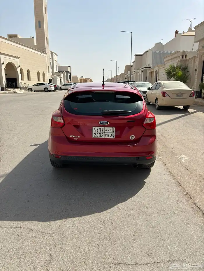 فورد فوكس 2013 هاتشباك فل كامل 4