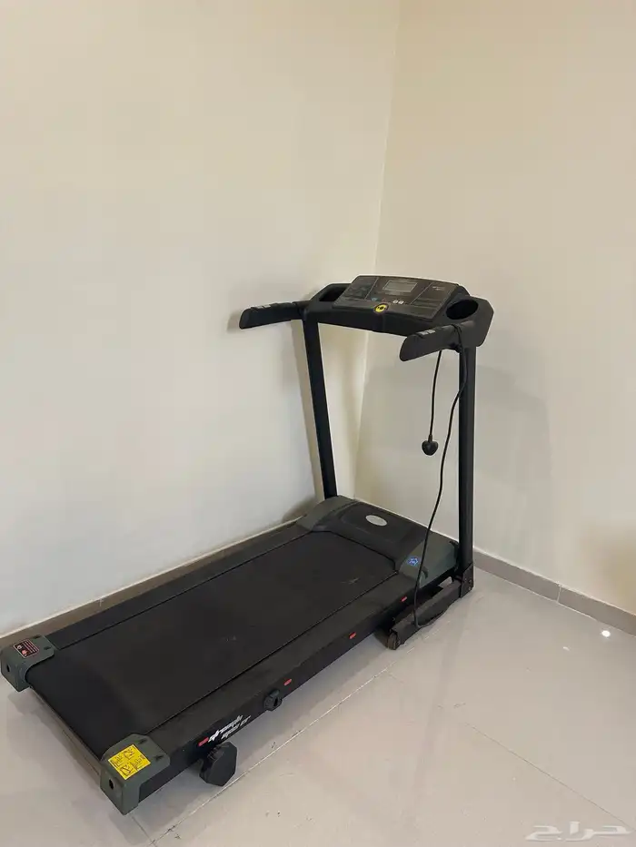 سير رياضي   كاوية ملابس بخار 1