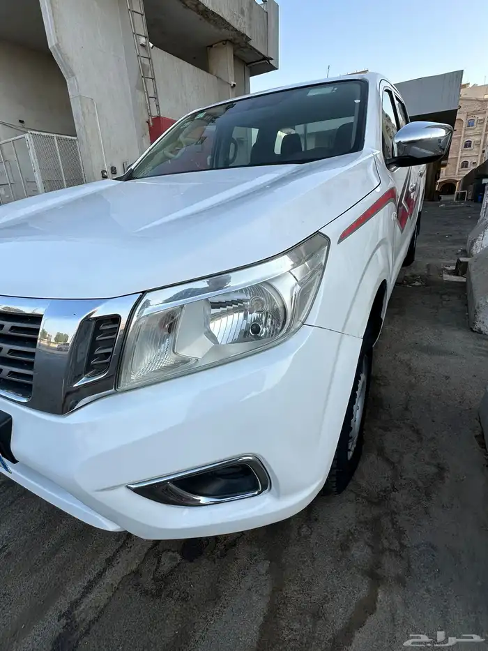 2016 نافارا 3